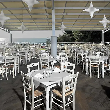 Istion Club & Nea Poteidaia