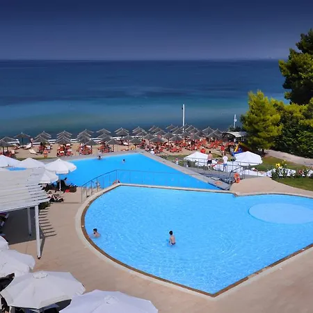 Otel Istion Club & 5*