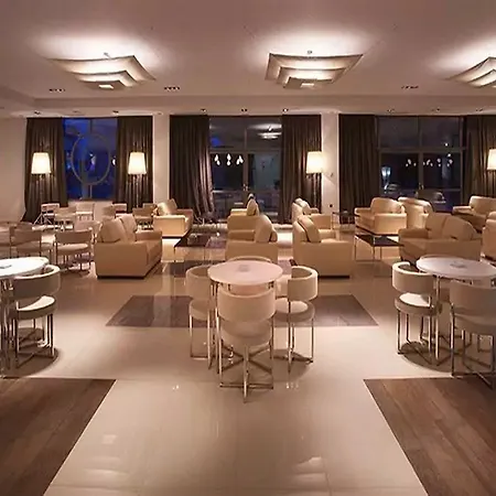 Hotel Istion Club & Nea Poteidaia
