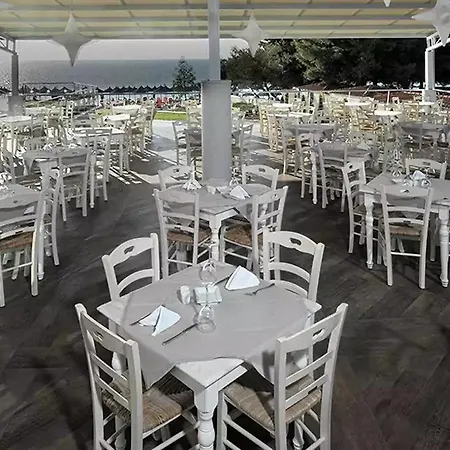 Istion Club & Otel