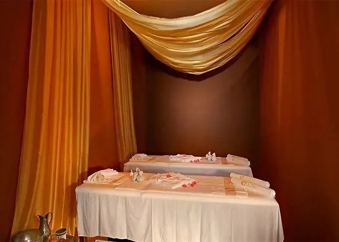 Istion Club & Hotel