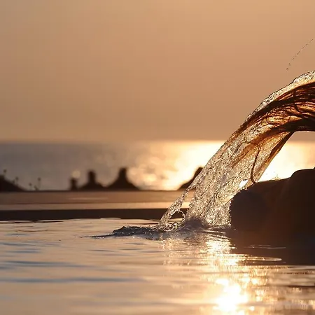 Istion Club & Szálloda 5*