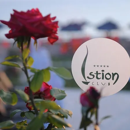 호텔 Istion Club & 5*