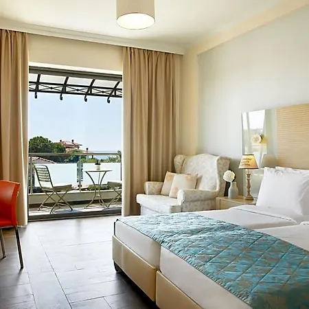 Istion Club & Hotel 5*