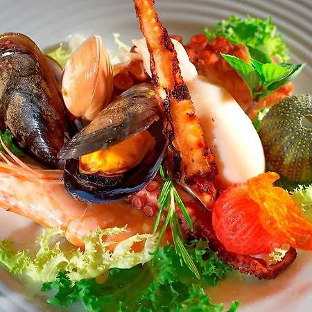 Istion Club & Hotel Nea Poteidaia