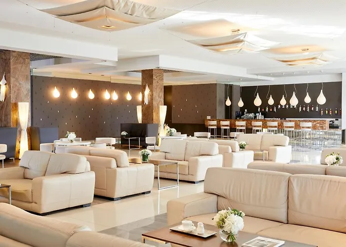 Hotel Istion Club & Nea Poteidaia