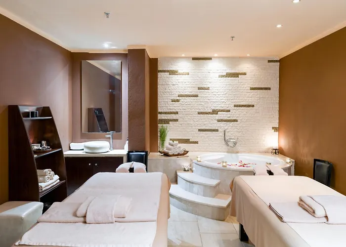 Istion Club & Hotel 5*