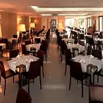Ξενοδοχείο Istion Club & Νέα Ποτίδαια