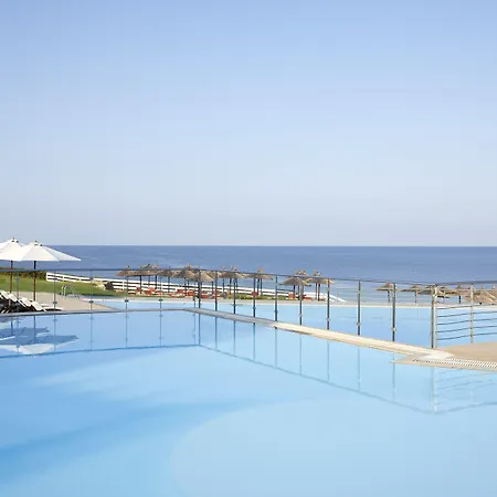Istion Club & Hotel
