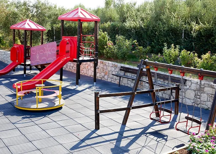 Istion Club & Hotel Nea Poteidaia